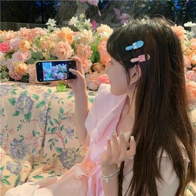 皇帝不在的八月